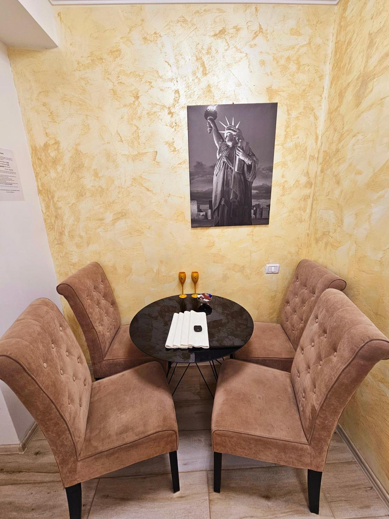 Andrew'S Apartment Central مامايا المظهر الخارجي الصورة